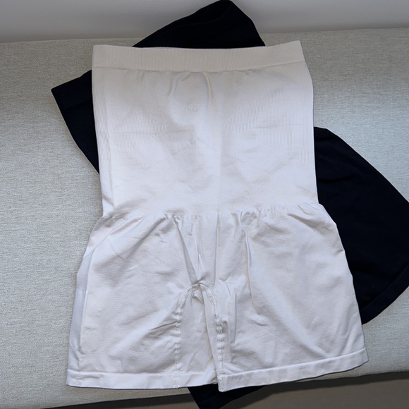 BLANQI Postpartum Belly Support Girlshort in Black and Pale Nude - Picture 4 of 8